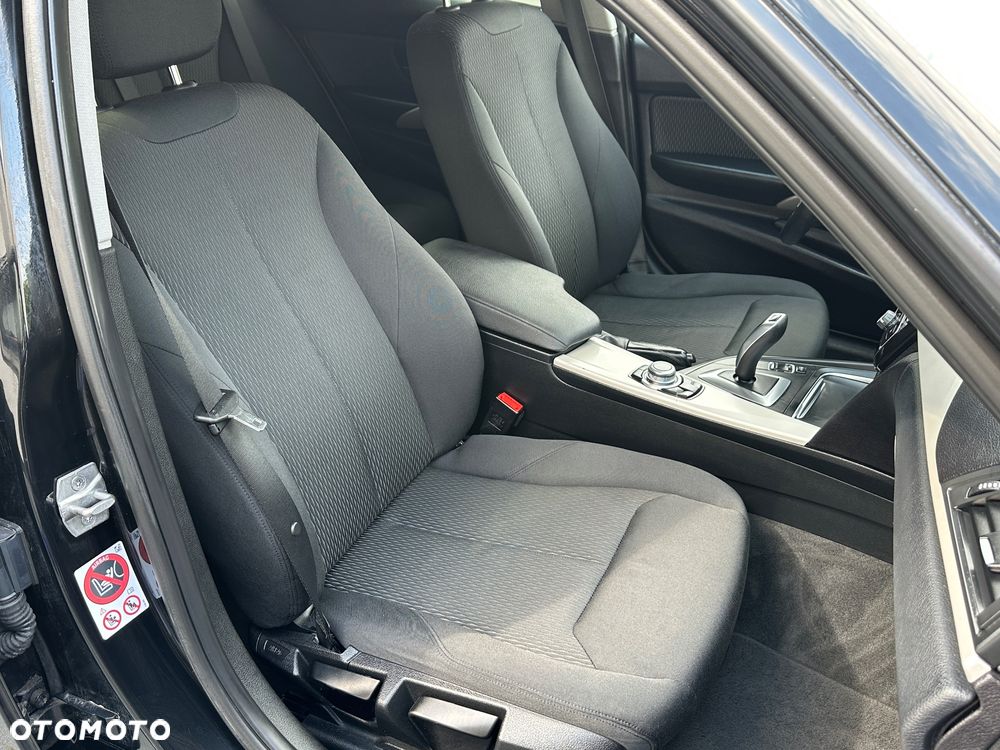BMW Seria 3 - 20