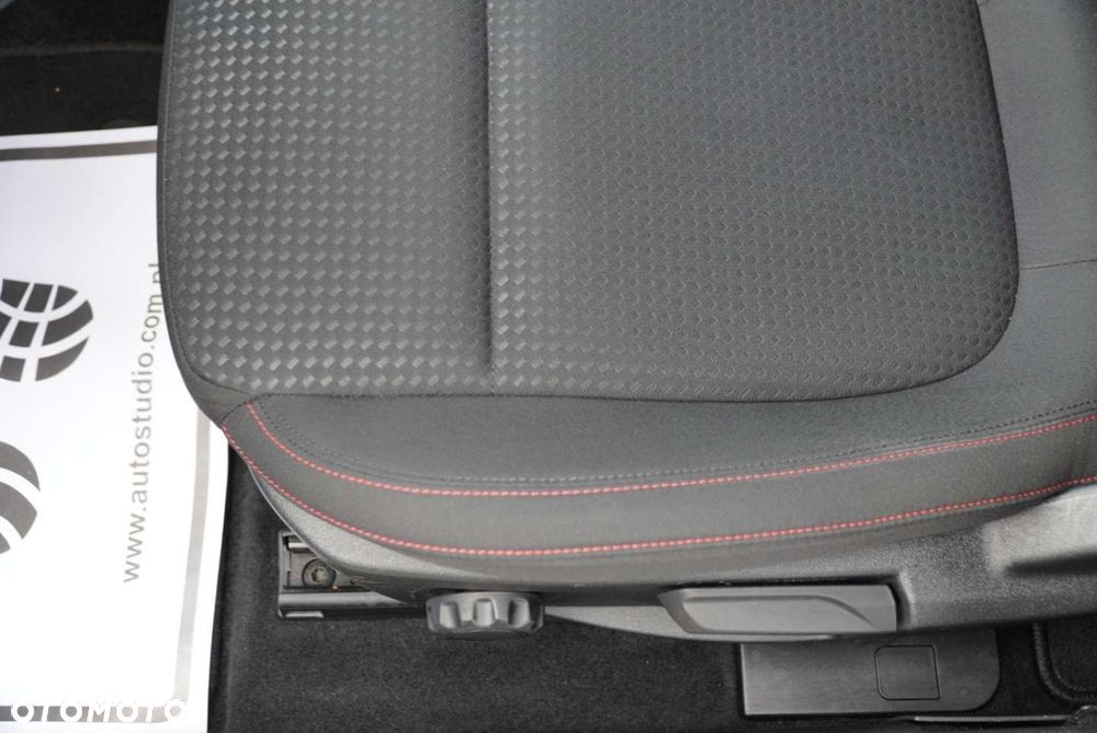 Ford Focus 2.0 TDCi ST-Line Black ASS PowerShift - 18