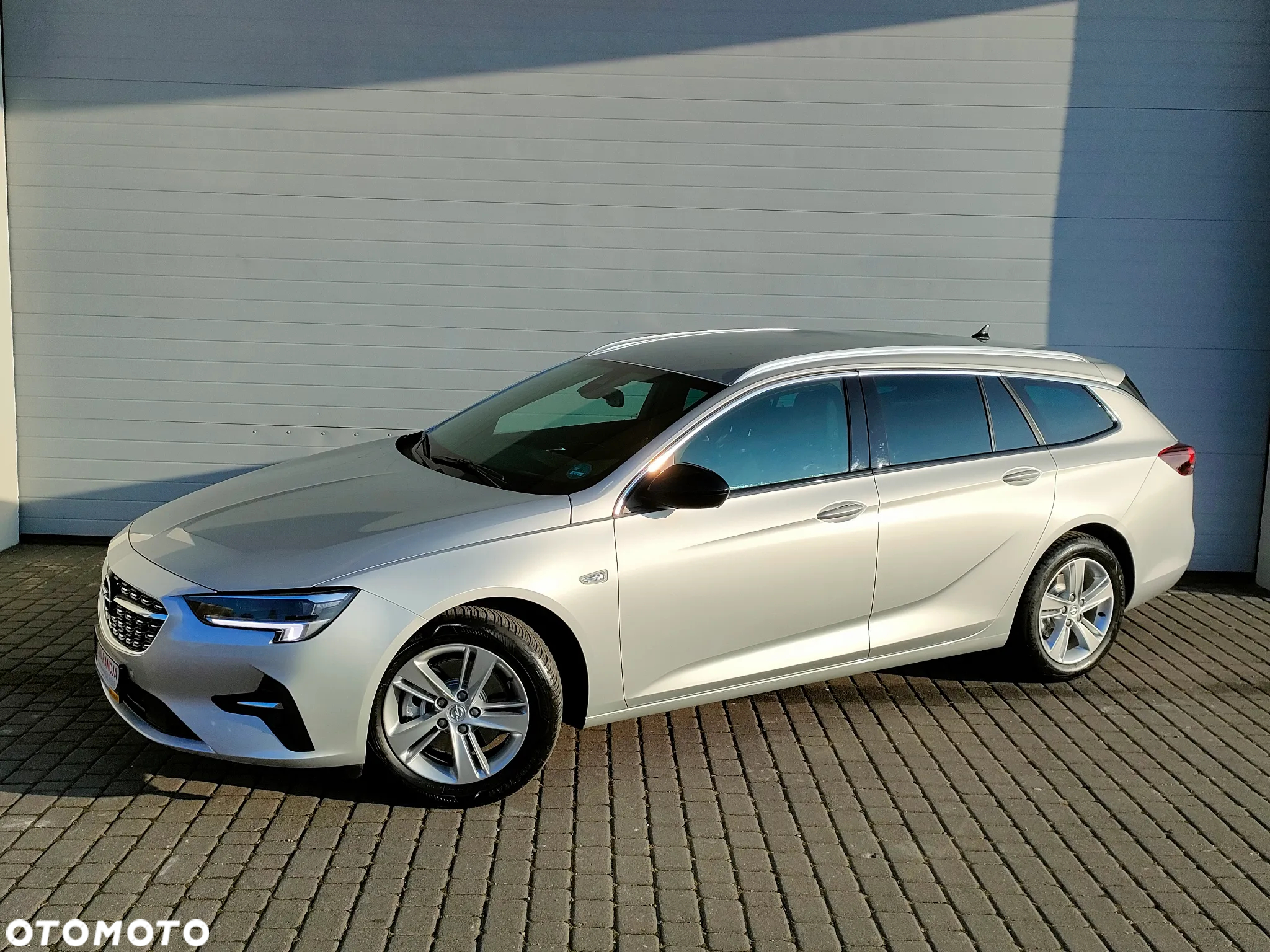 Opel Insignia 2.0 CDTI Elegance S&S - 2