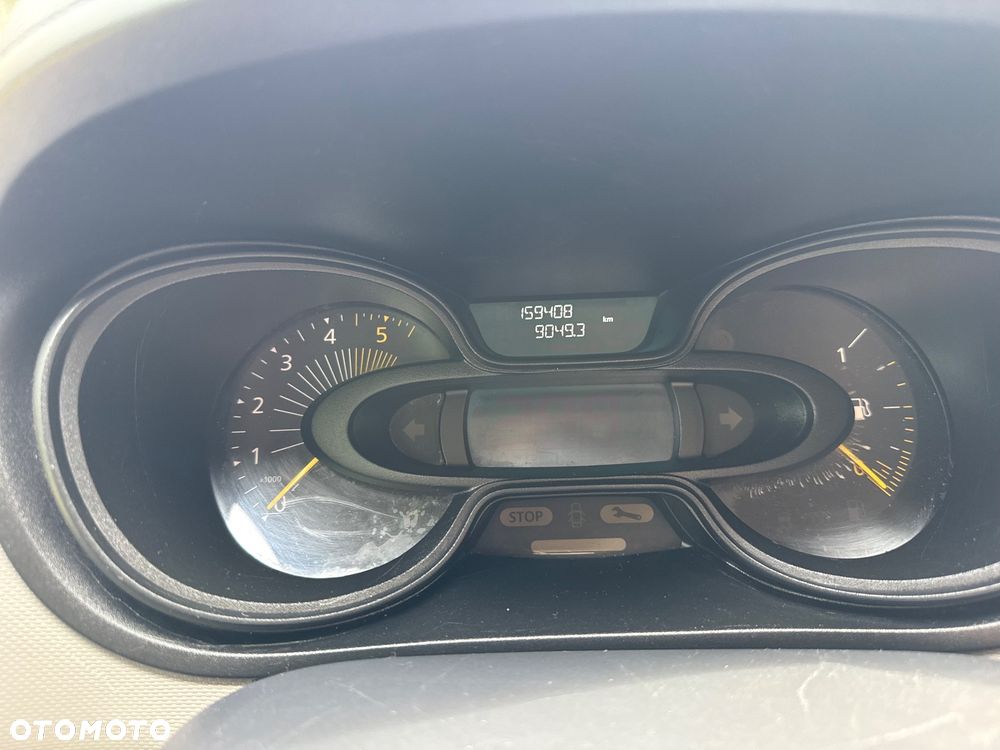Renault Trafic - 13