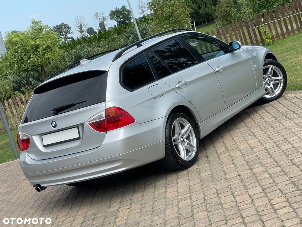 BMW Seria 3 - 2