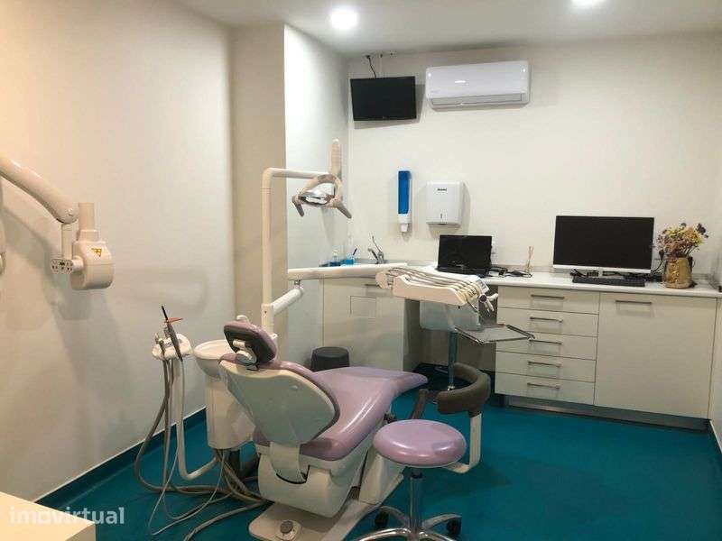 Trespasse de  clinica dentaria em Braga - Grande imagem: 2/4