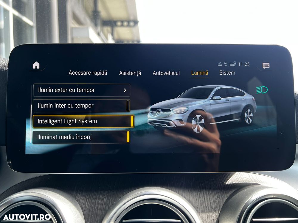 Mercedes-Benz GLC Coupe 220 d 4Matic 9G-TRONIC AMG Line - 22