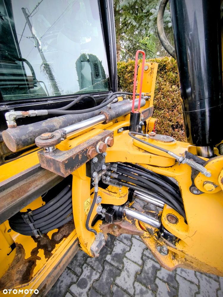 Caterpillar 432F - 8