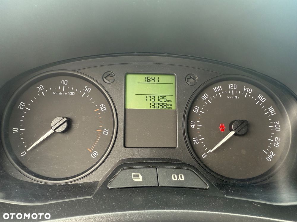 Skoda Fabia 1.2 HTP - 15