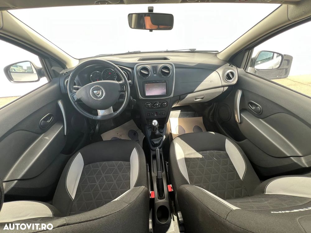 Dacia Sandero Stepway 0.9 TCe - 9