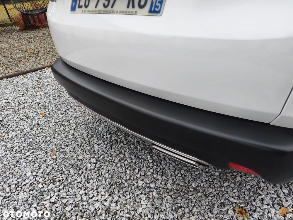 Peugeot 2008 - 10