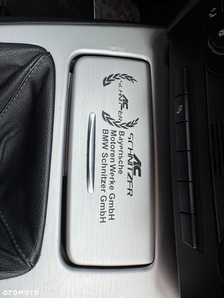 BMW Seria 3 325i - 13