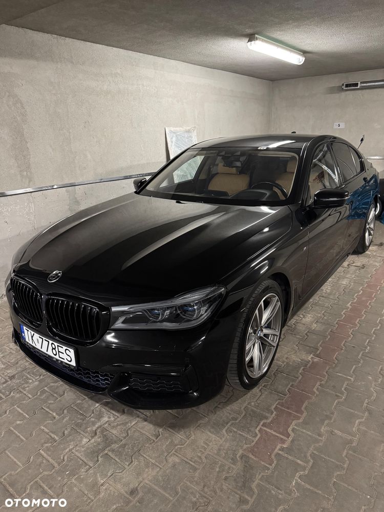 BMW Seria 7 740d xDrive - 21