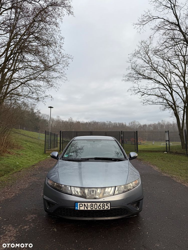 Honda Civic 1.8 Comfort - 2