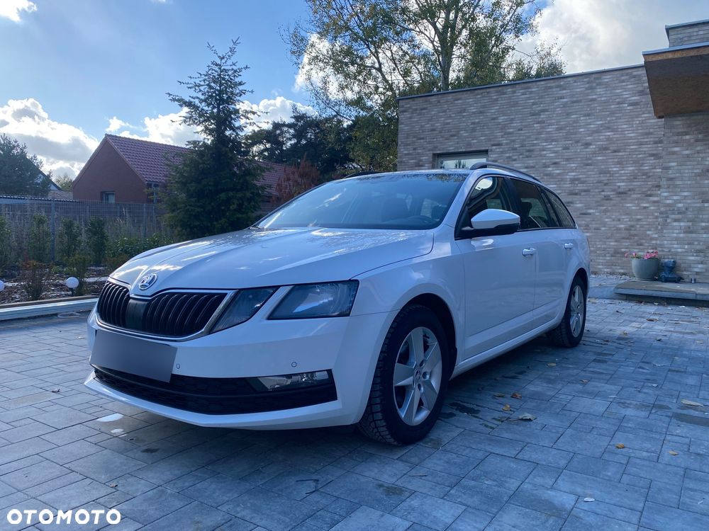 Skoda Octavia - 3