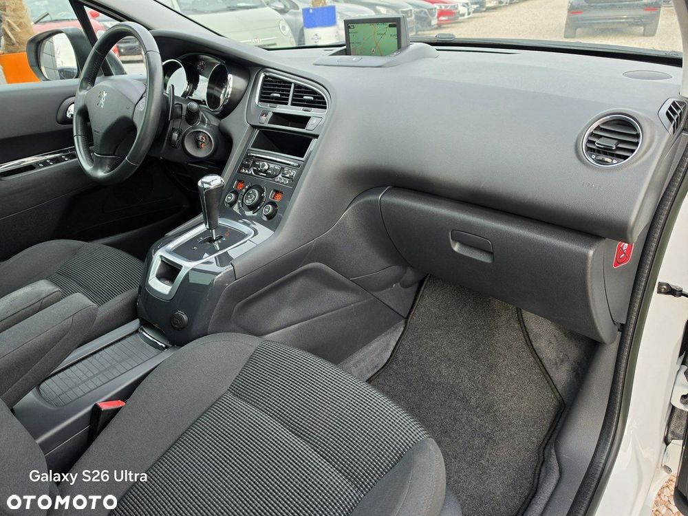 Peugeot 5008 - 33