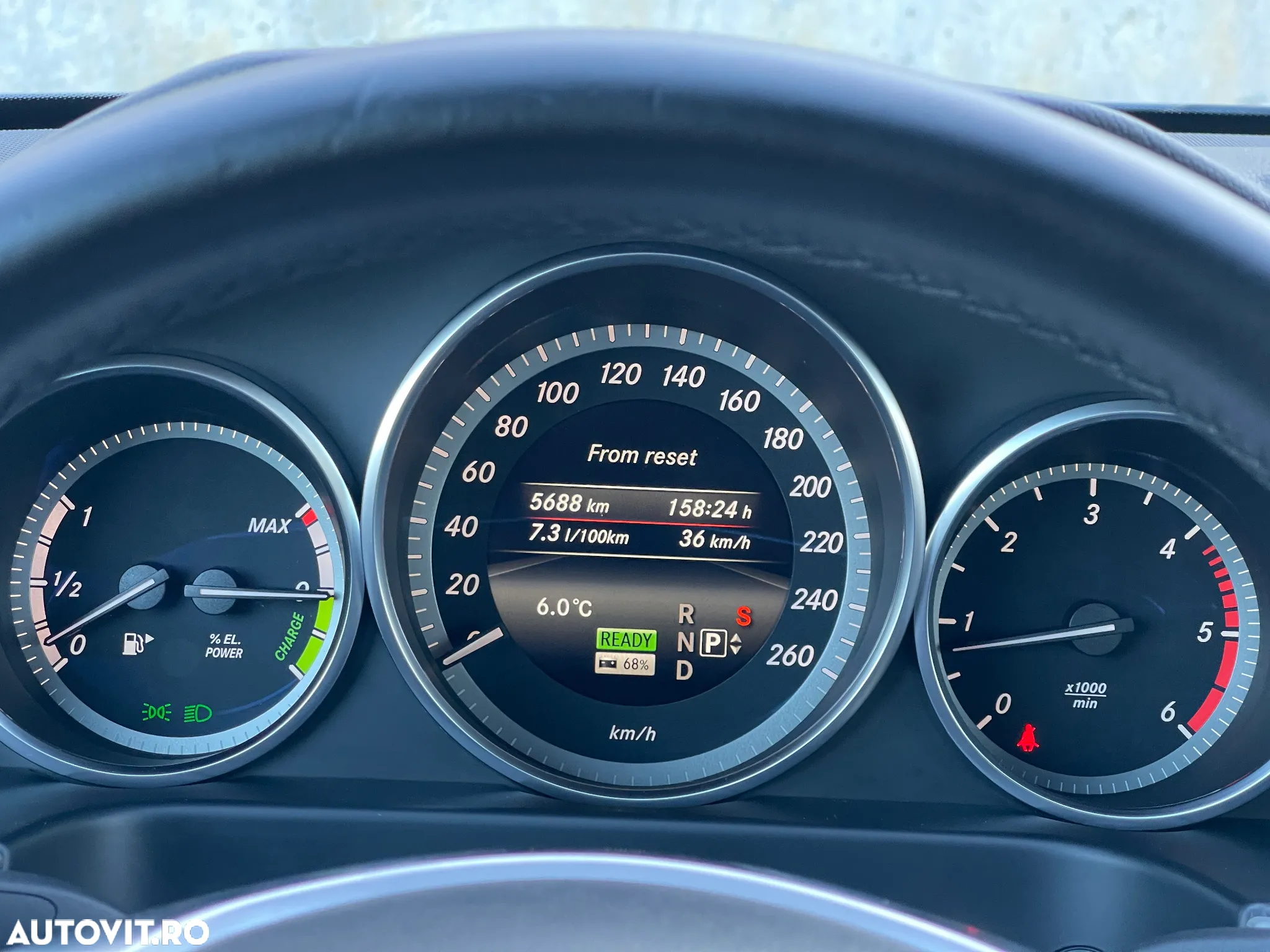 Mercedes-Benz E 300 BlueTEC HYBRID Aut. - 36