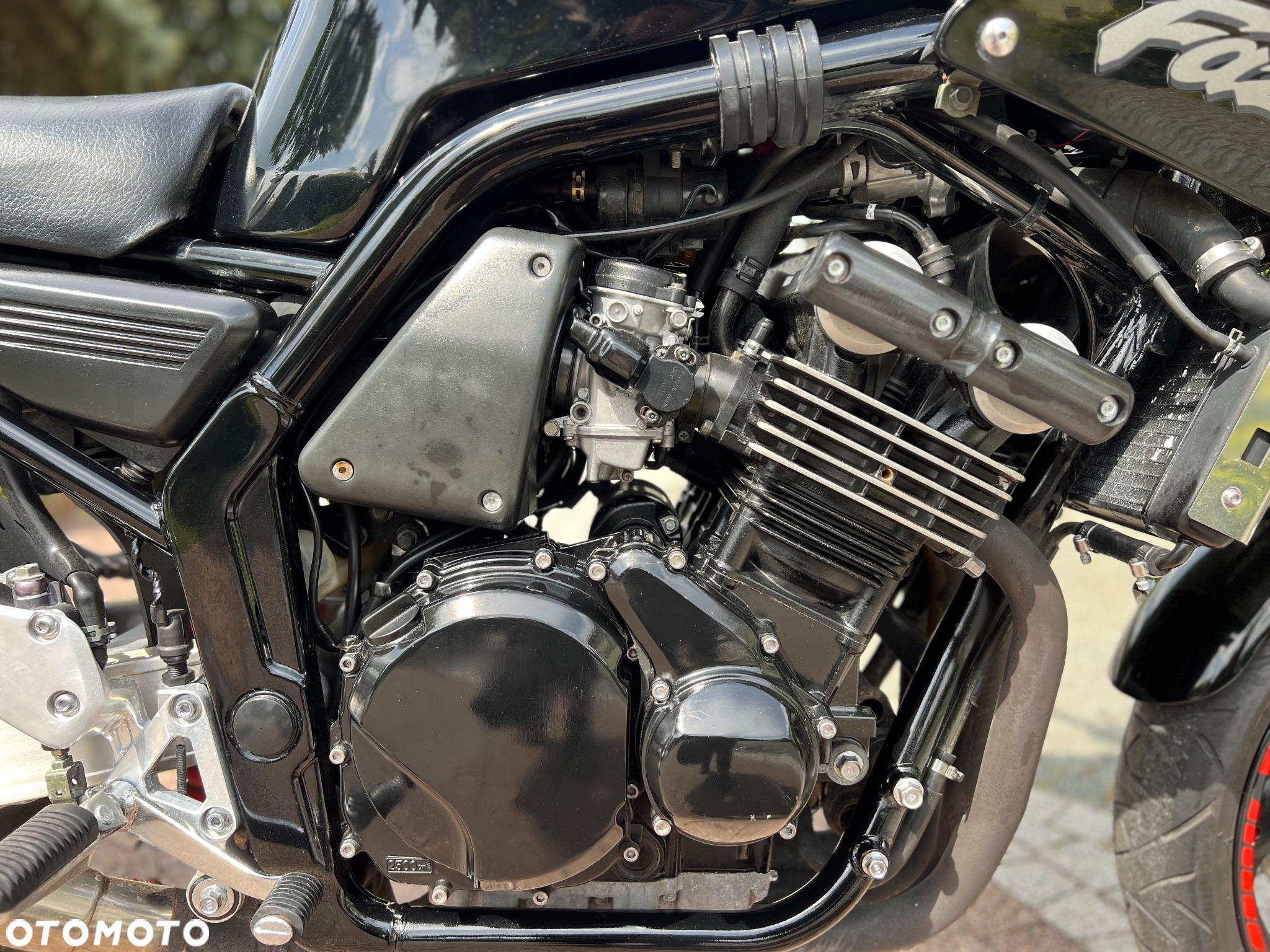Yamaha FZS - 8