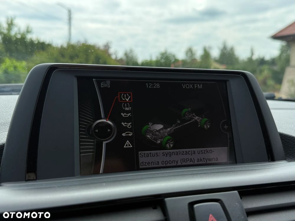 BMW Seria 1 120d Sport Line - 31