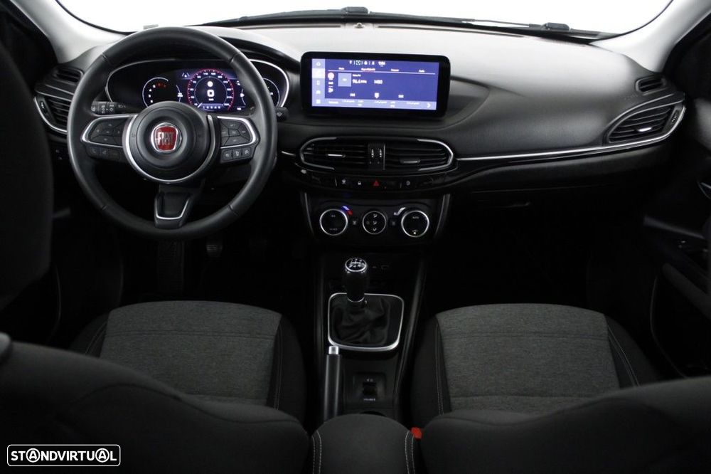 Fiat Tipo Station Wagon Cross 1.0 GSE T3 Cross - 19