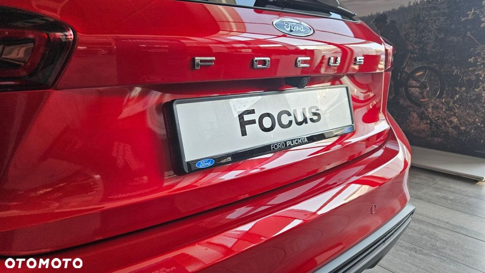 Ford Focus 1.0 EcoBoost Hybrid ST-LINE X - 13
