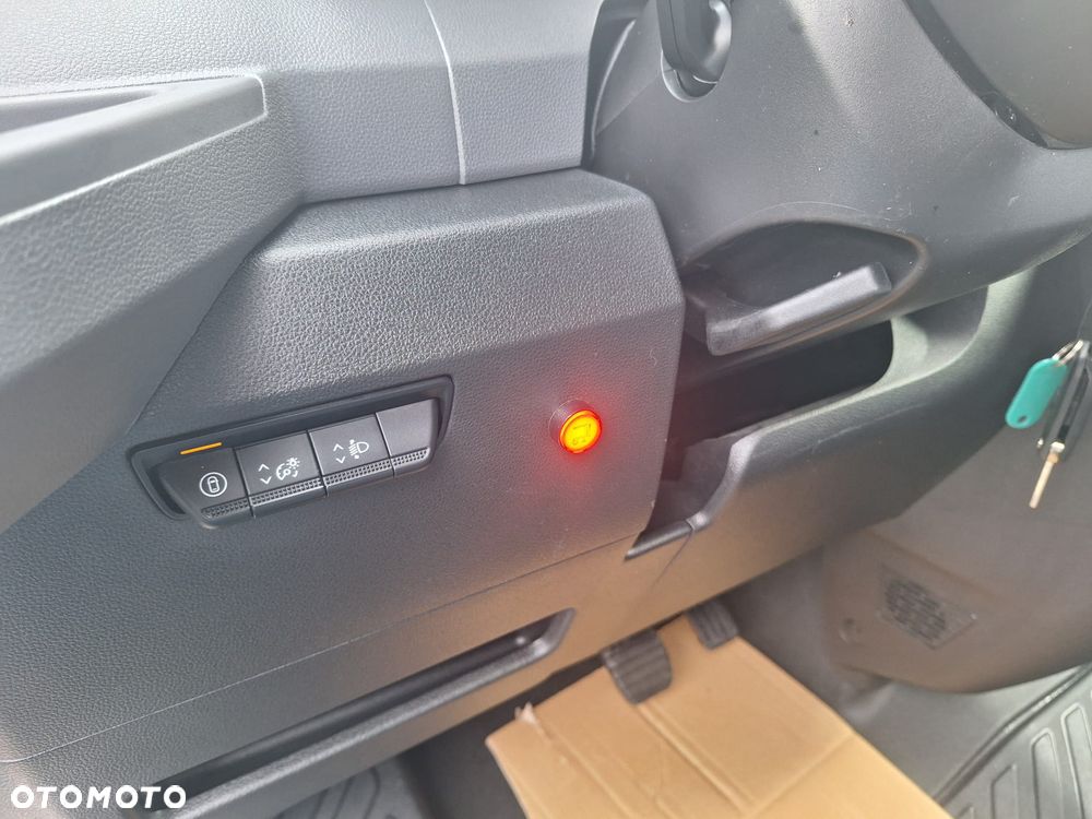 Renault Master - 25