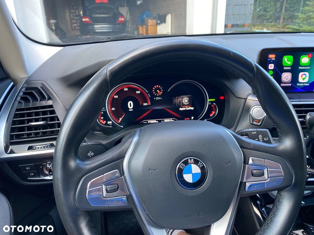 BMW X3 xDrive20d xLine - 12