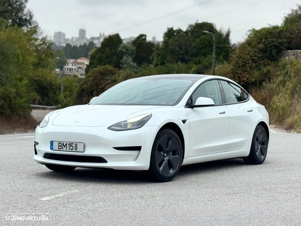 Tesla Model 3 Standard Range Plus RWD - 1
