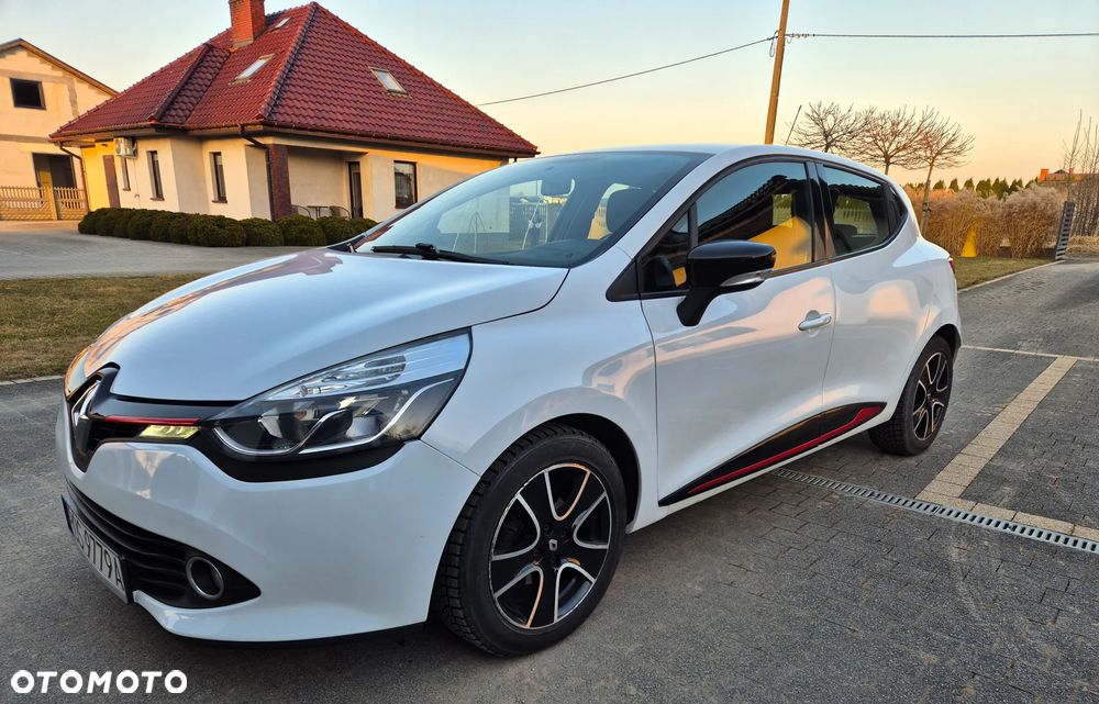 Renault Clio 1.2 16V Limited EU6 - 5