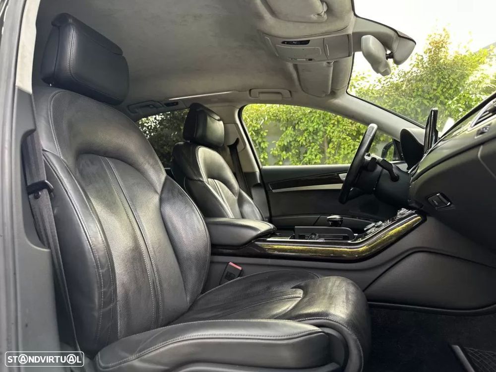 Audi A8 3.0 TDI V6 quattro Clean Exclusive - 27
