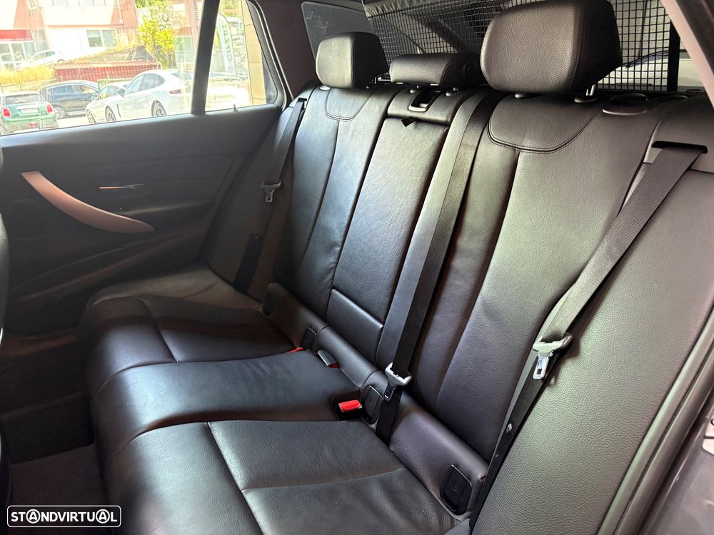 BMW 320 d xDrive Aut. Sport Line - 36