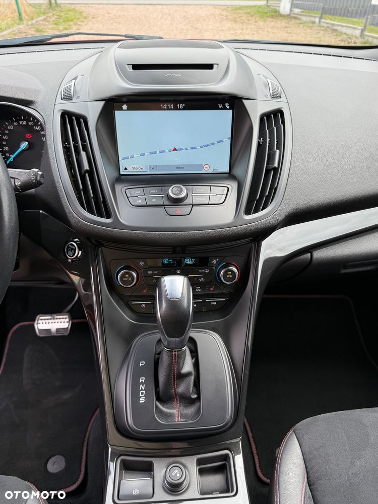 Ford Kuga 2.0 TDCi AWD ST-Line - 28