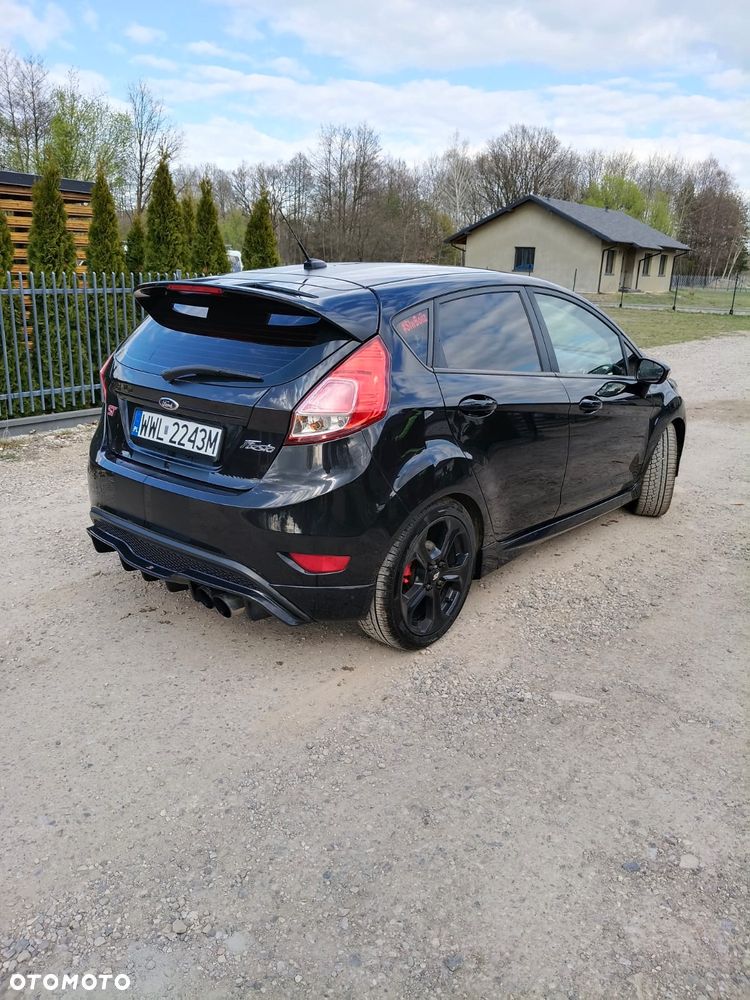 Ford Fiesta 1.6 EcoBoost ST - 3