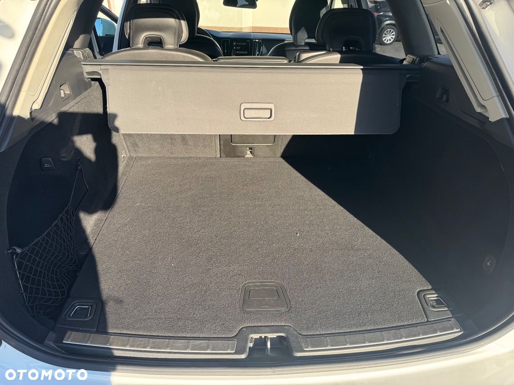 Volvo XC 60 D4 Momentum - 13