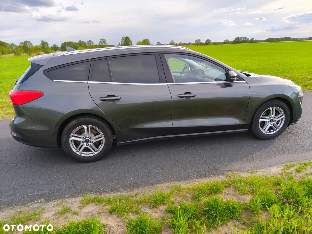 Ford Focus 1.5 EcoBlue Start-Stopp-System COOL&CONNECT - 5