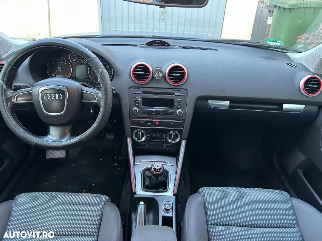 Audi A3 2.0 TDI Sportback DPF Ambition - 4