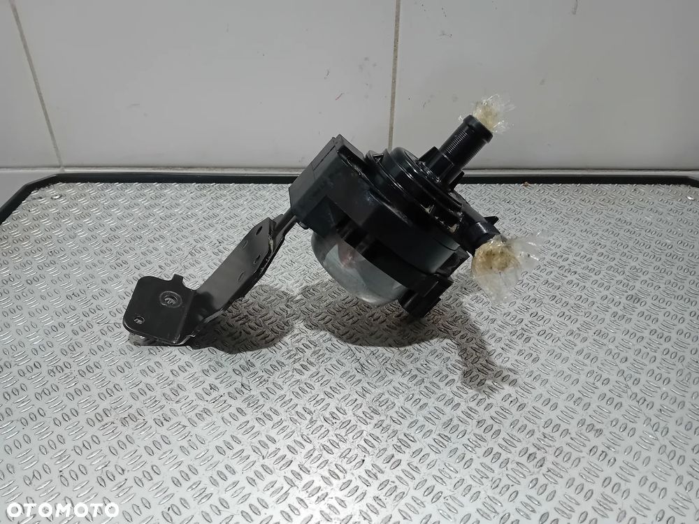 pompa wody Renault Master III 20202.3 Biturbo 110018072R - 1
