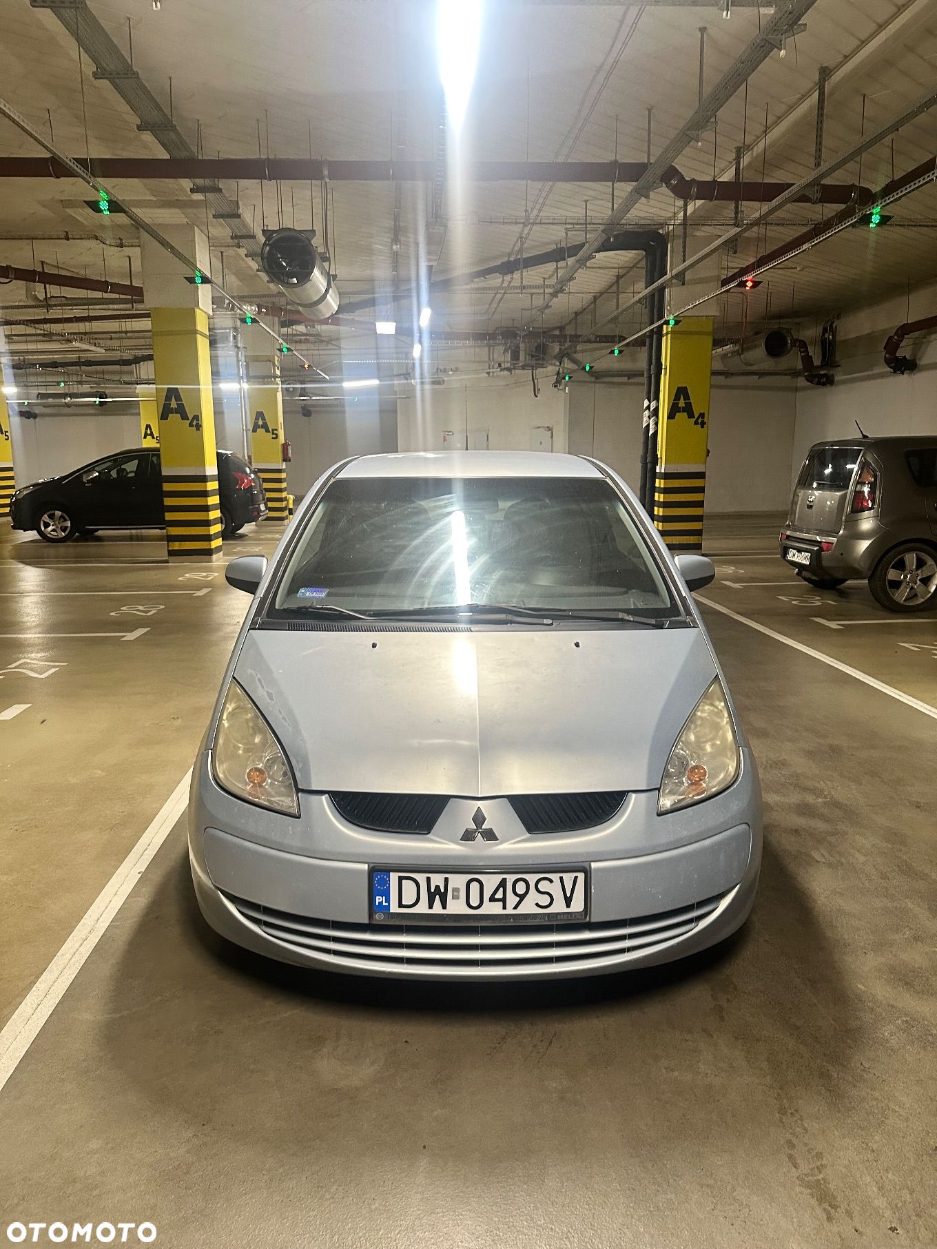 Mitsubishi Colt - 1