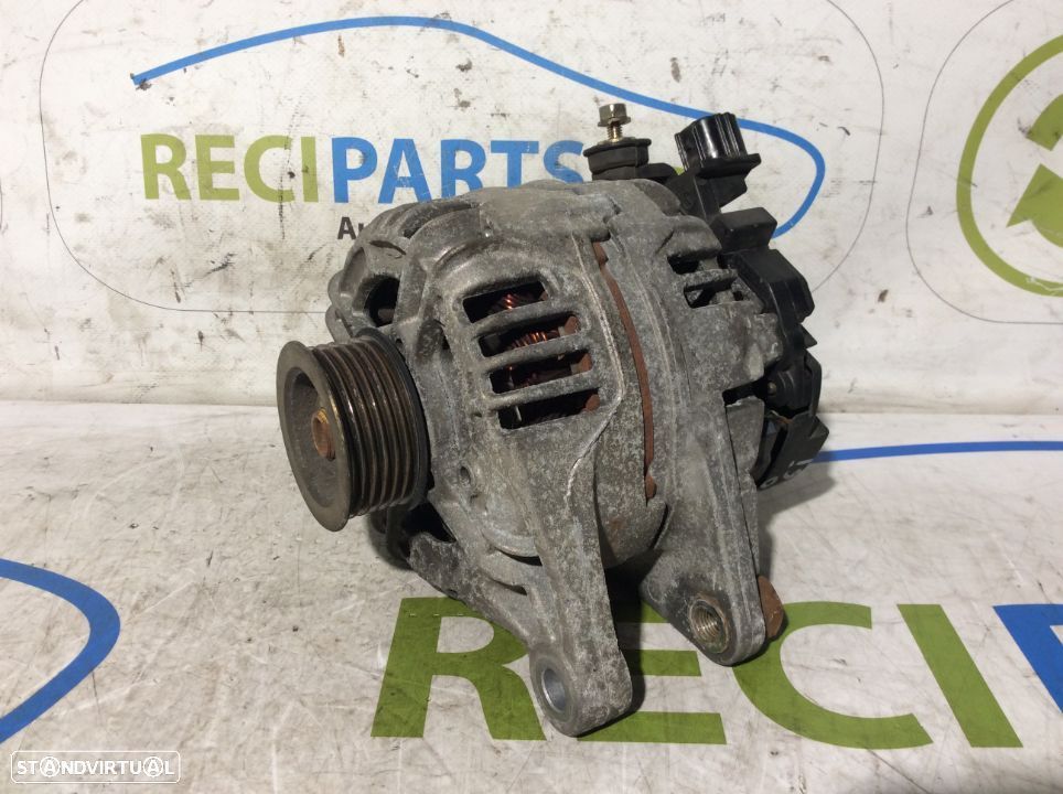 Alternador Toyota Corolla E12 1.6i - 1