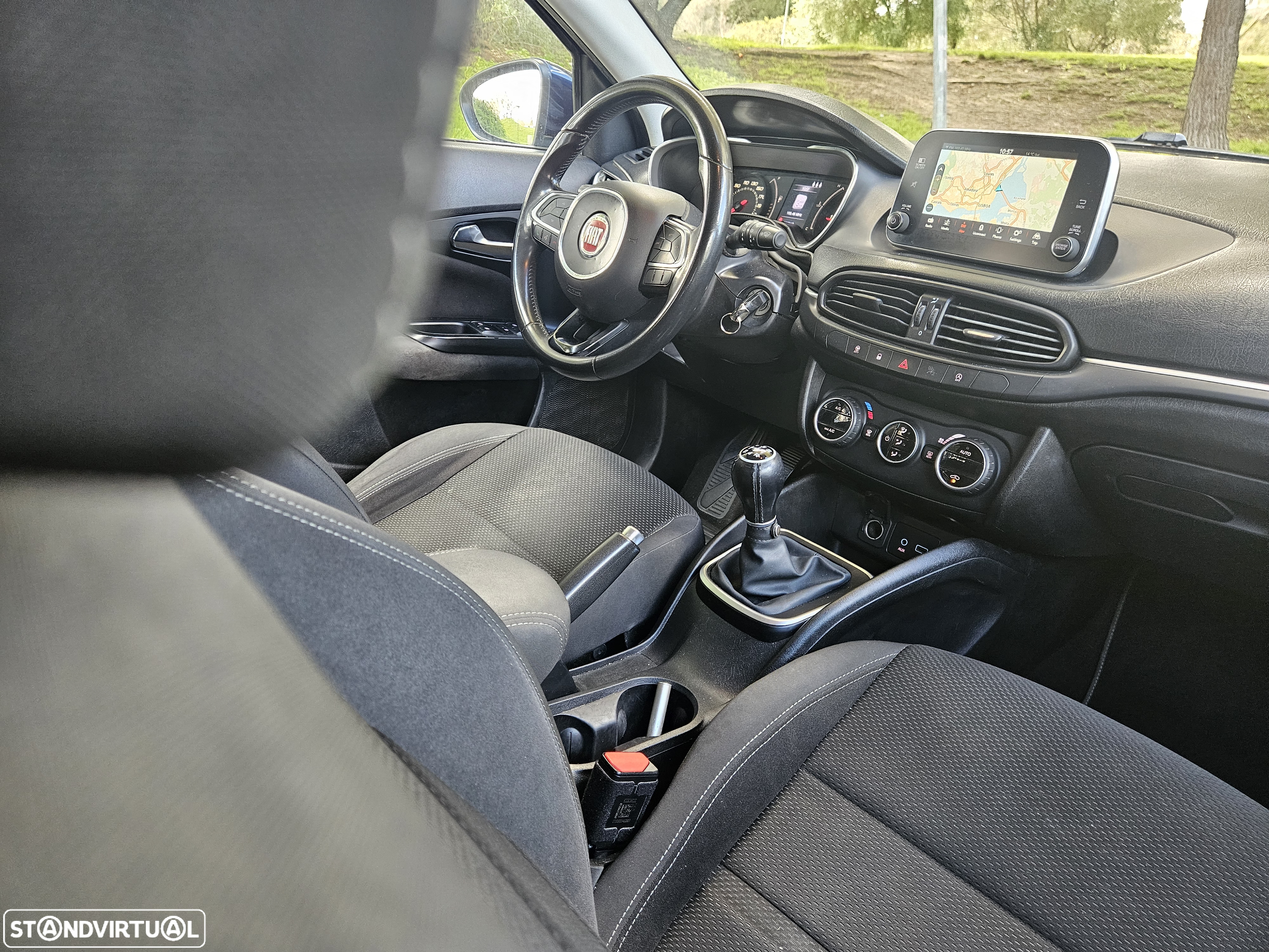 Fiat Tipo Station Wagon 1.3 M-Jet Easy - 20