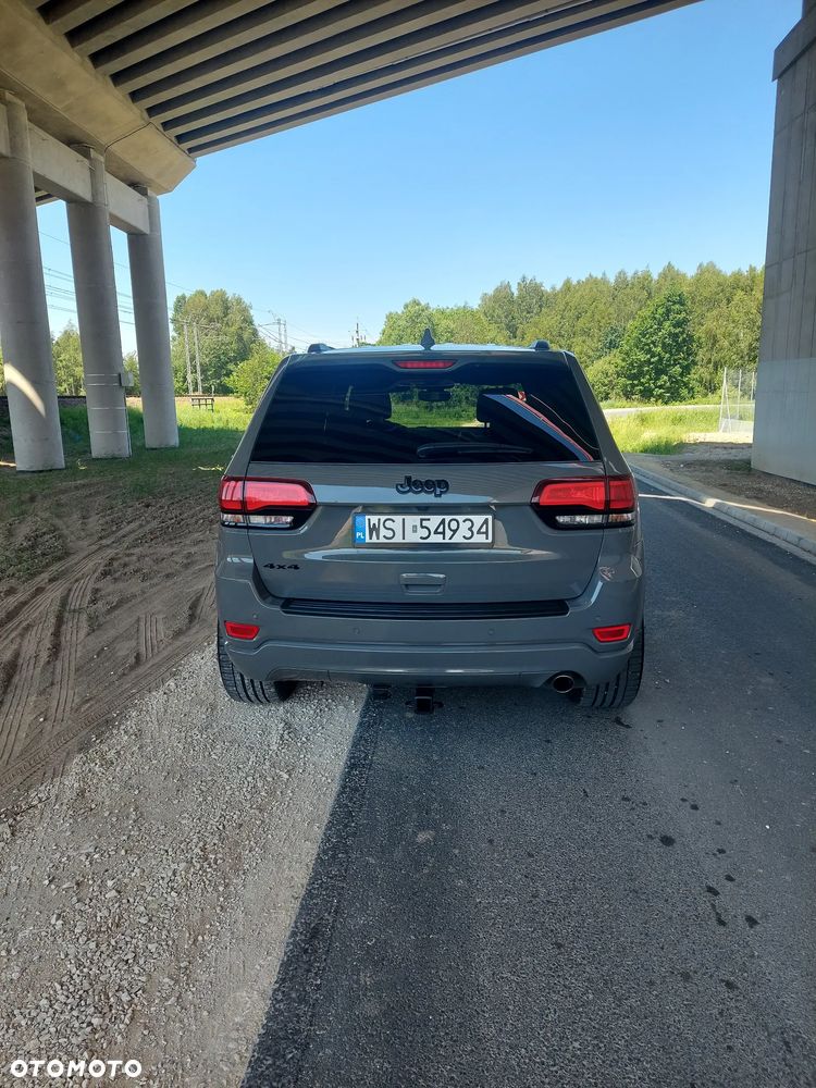 Jeep Grand Cherokee - 6