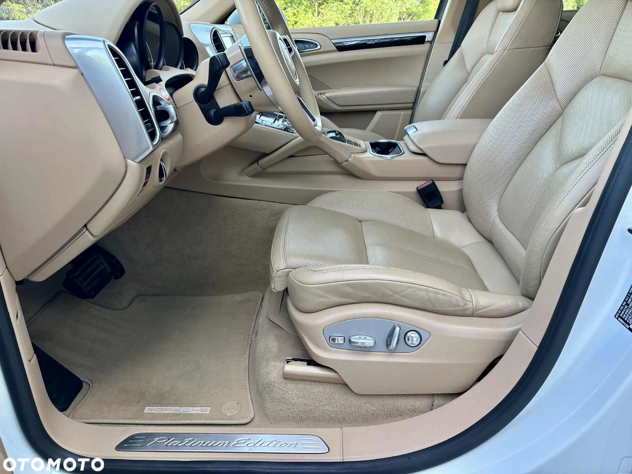 Porsche Cayenne Platinum Edition - 11