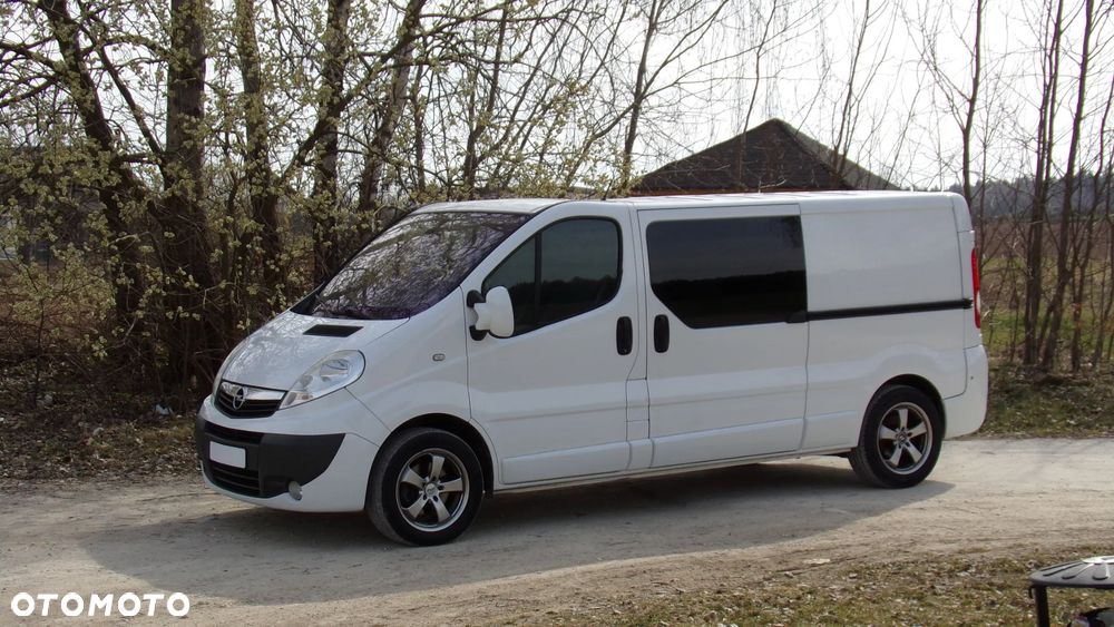Opel VIVARO 2.5 150KM * L2H1 * KLIMA * SERWIS * DUBEL KABINA * ZADBANY ! - 4