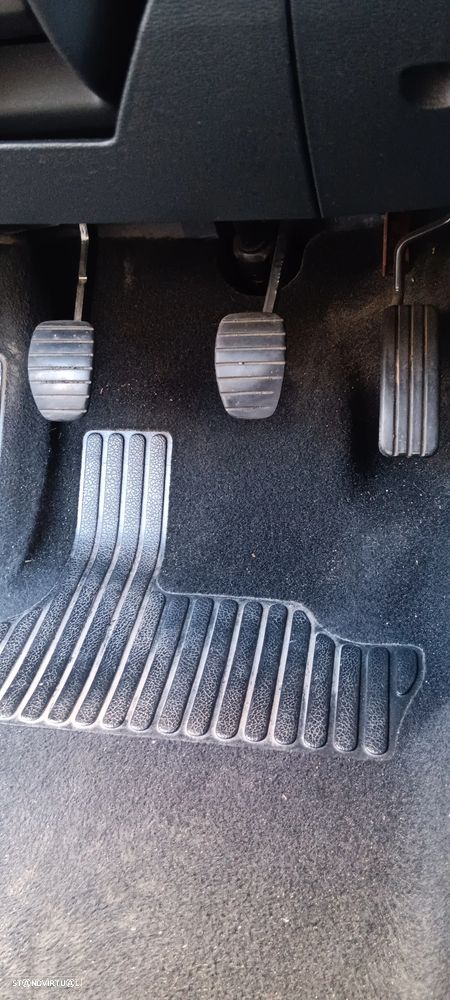 Renault Clio 1.2 16V Dynamique - 26
