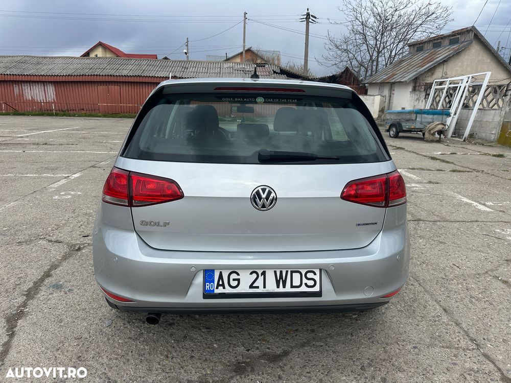 Volkswagen Golf 1.6 TDI DPF Trendline - 14