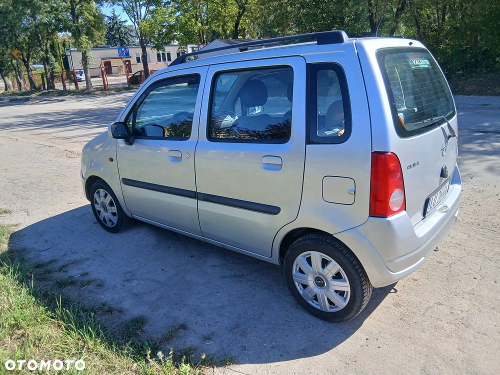 Opel Agila - 11