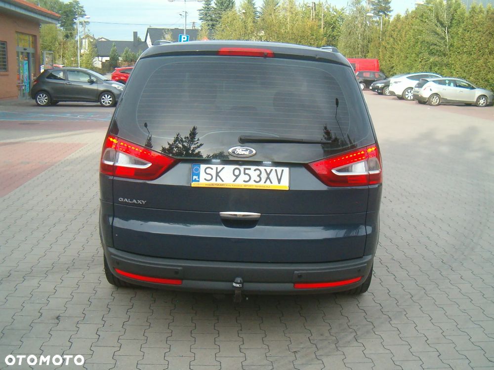 Ford Galaxy - 10