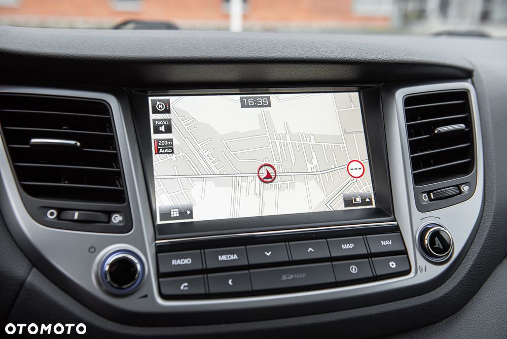 Hyundai Tucson 2.0 CRDI Premium 4WD - 25