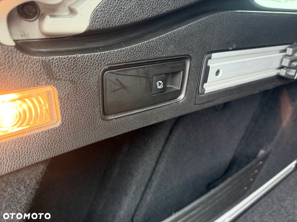 Opel Astra 1.6 Automatik Design Edition - 17