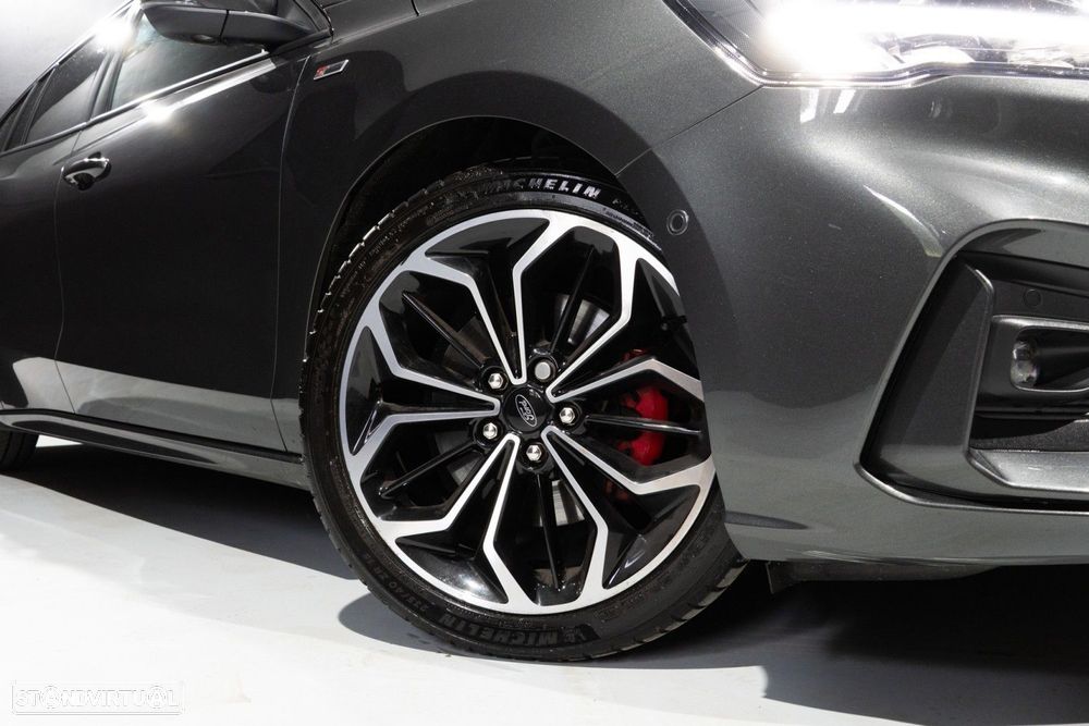 Ford Focus SW 1.5 TDCi EcoBlue ST-Line - 14