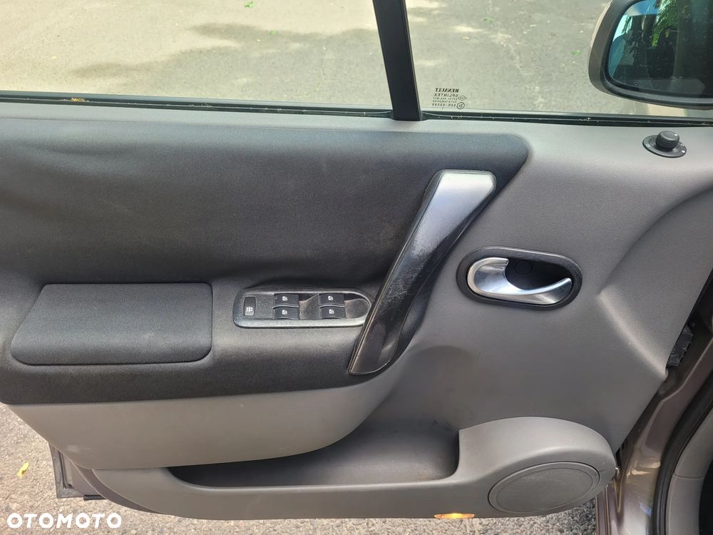 Renault Scenic 1.6 Confort Expression - 10