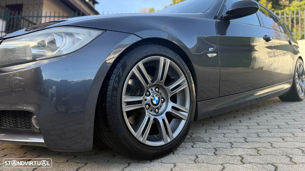 BMW 320 d Touring - 4