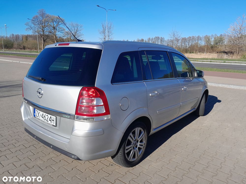 Opel Zafira 1.7 CDTI - 4
