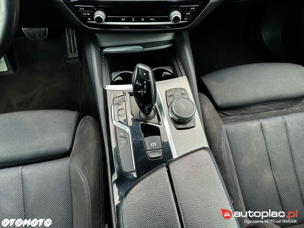 BMW Seria 5 520d M Sport sport - 39